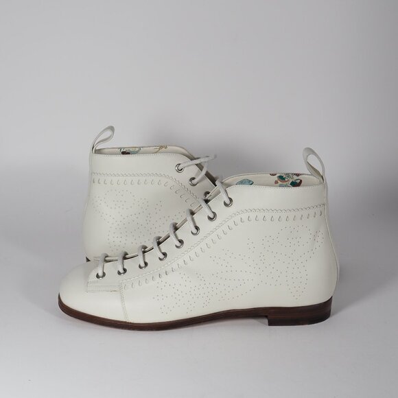 Special Edition White Gucci Brogue Jakarta Ankle Boot with Perforated Details - Picture 1 of 8